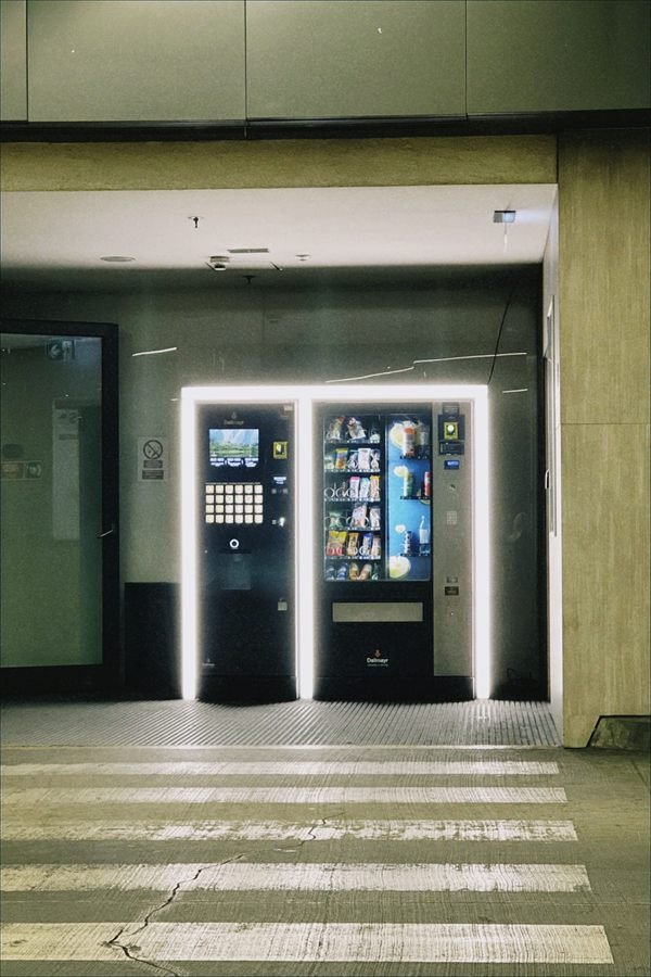 Smart Vending Machines